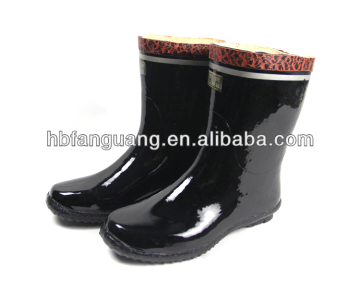 Name rand water proof rain boots.rubber boots