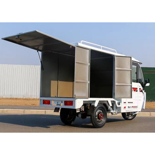 Box type semi-enclosed electric vehicle