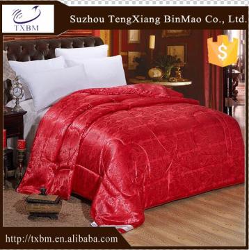 100% silk quilt with red color