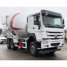 Sinotruck Concrete Mixer Truck with Drum