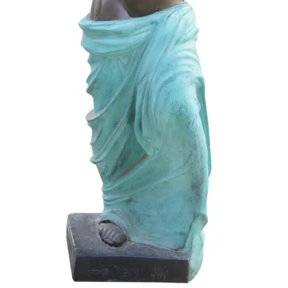 Elegant Classical Venus Bronze Sculpture With Base