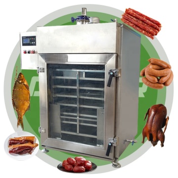 Smokehouse à vendre: produits fumés à froid, y compris le caillé de haricots, le poisson et la saucisse à des prix bon marché