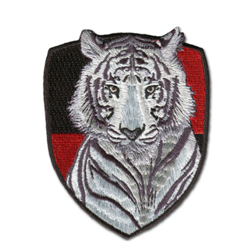 Factory Wholesale Custom Cloth Designer Letter Iron On Embroidery Patches