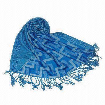 Fashionable Shawl, Customized Colors are Accepted, Measures 70 x 180 + 10 x 2cm