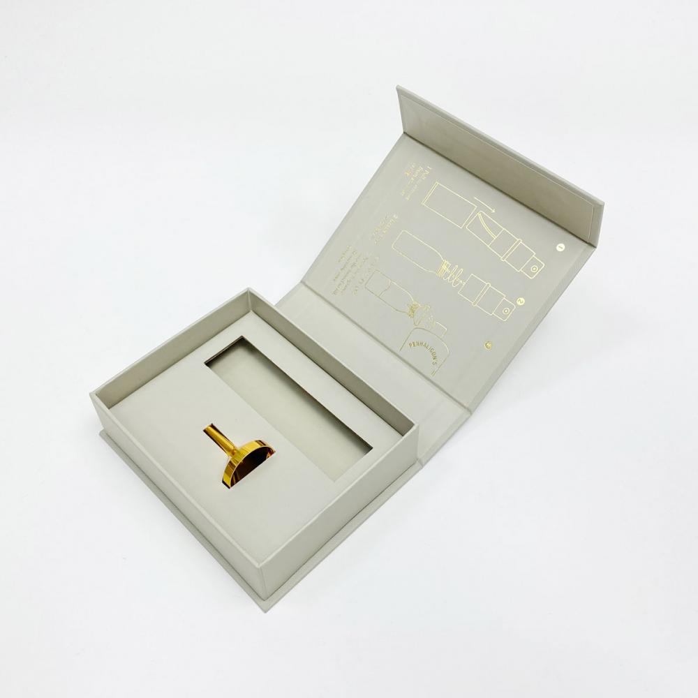 Clamshell gift box packaging