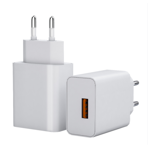 12W 1-Port-USB-Wandladegerät für Mobiltelefone