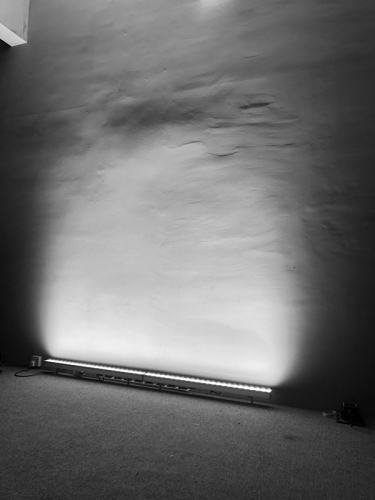 wall washer lights for art