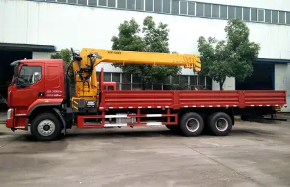 Dongfeng H5 XCMG 12tons Mobile Crane Truck
