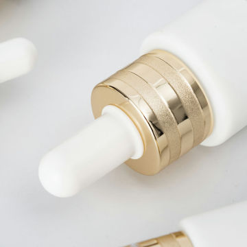 Garrafas de vidro girotas de colarinho dourado branco cosmético para soro