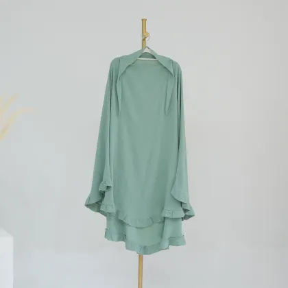 Wholesale Islamic Clothing: Solid Color Azz Crepe Prayer Hijab, Niqab Shawl with Ruffled Edge