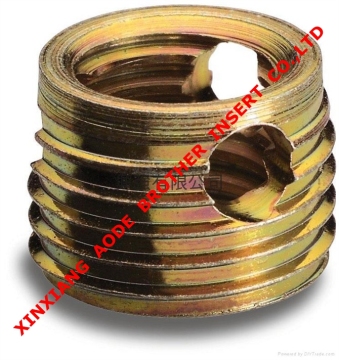 Threaded Insert with 3 Cores