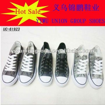 Canvas Shoes Stock