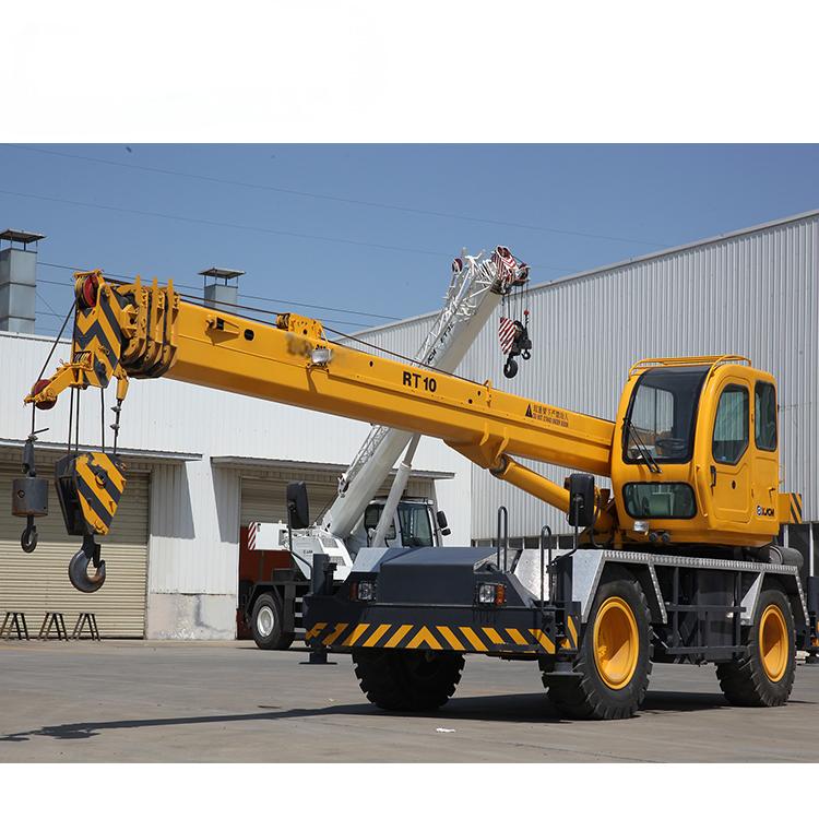 small all terrain crane