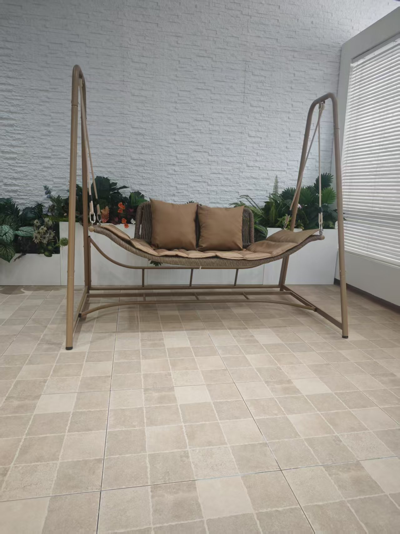 Stylish Outdoor Hammock Chair for Backyard Comfort