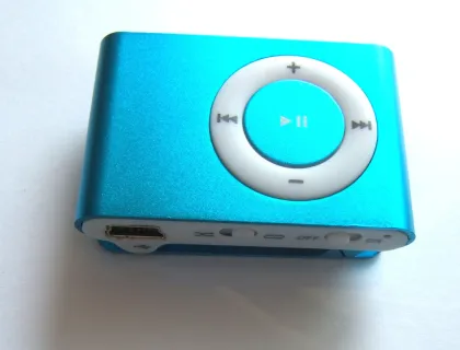 Colorful Portable Fashion Music Mini Clip Mp3 Player 512mb, 2gb, 4gb Gift For Promotion