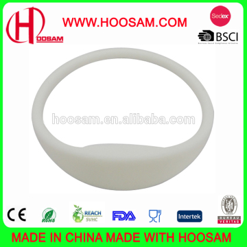 RFID Silicone Wristband Bracelet for sports meeting and more