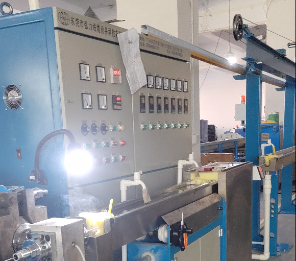Specialized Extrusion Production Line for 3C Product Data and Charging Cables