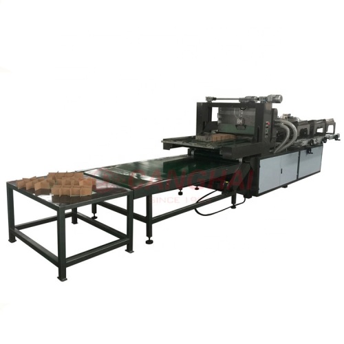 Automatic paper board assemble machine