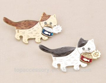 TLP61013-51 Cute Cat with Fish Brooch Pins Fashion Jewelry Wholesale