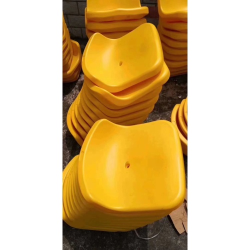 Low backrest seat for stadium