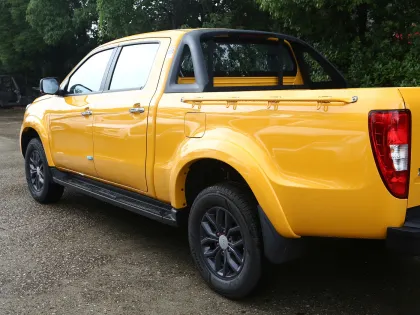 Low Price 2024 Chinese Pickup Trucks JMC Pickup Truck Diesel 4x4 Cargo Truck