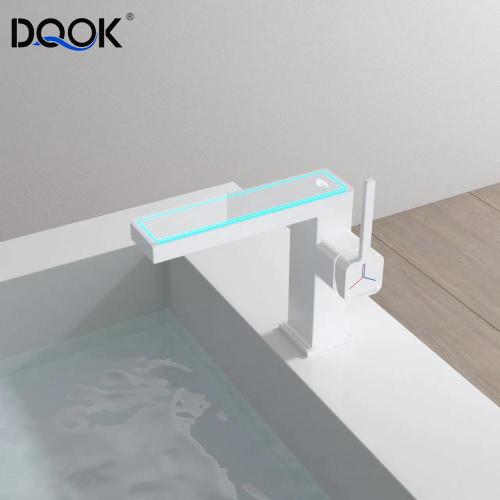 High quality bathroom with digital display basin faucet