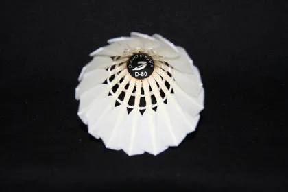 Super class goose feather shuttlecock D-80