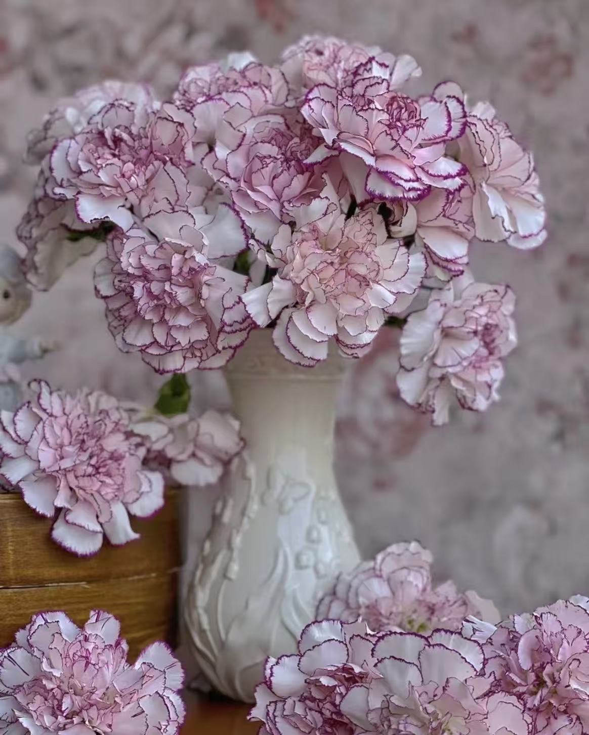 Single-headed carnation purple elf