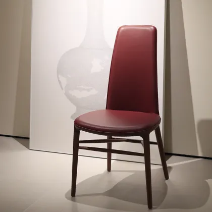 Majesty High-back Dining Chair