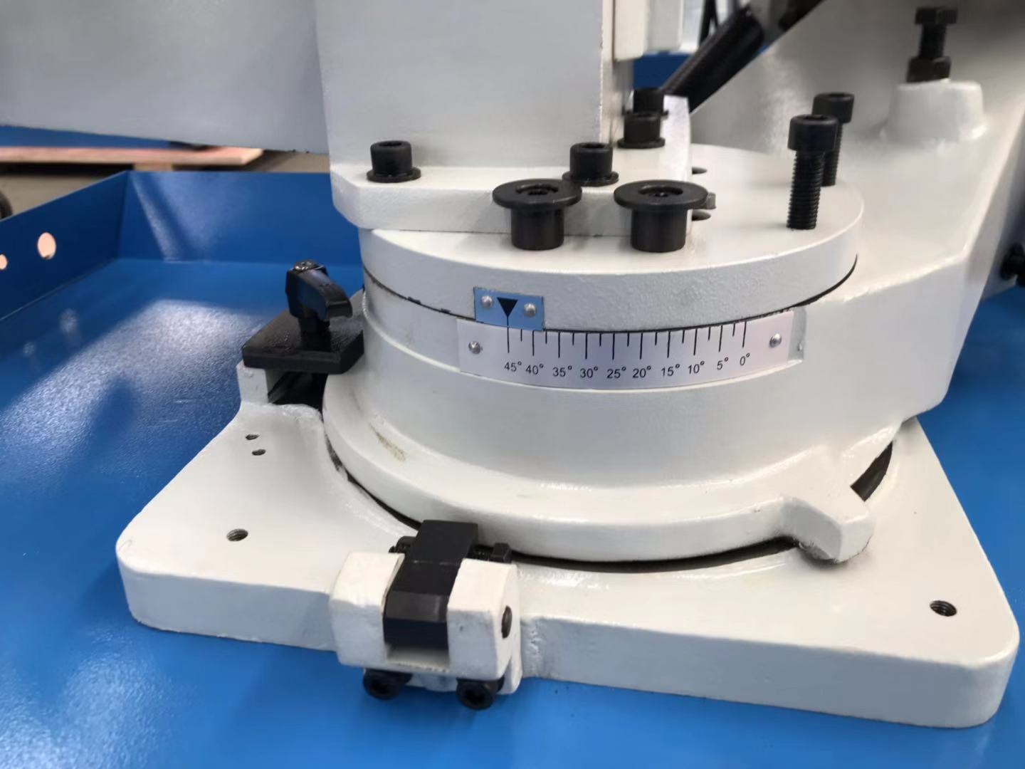 BS-712R