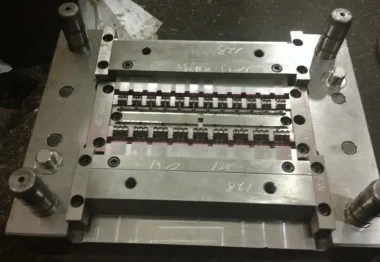 Custom Design Electrical Switch Socket Mold