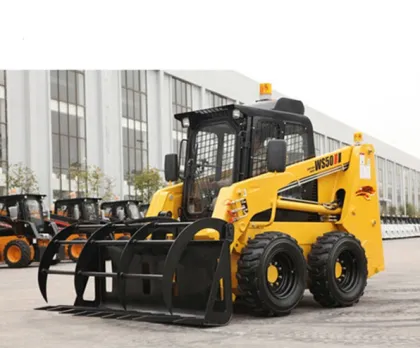 Powerful avant mini backhoe loader