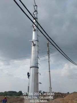 เสาไฟฟ้าแรงสูงโพลีกอนเหล็กชุบสังกะสี 66KV สำหรับสายส่งไฟฟ้า