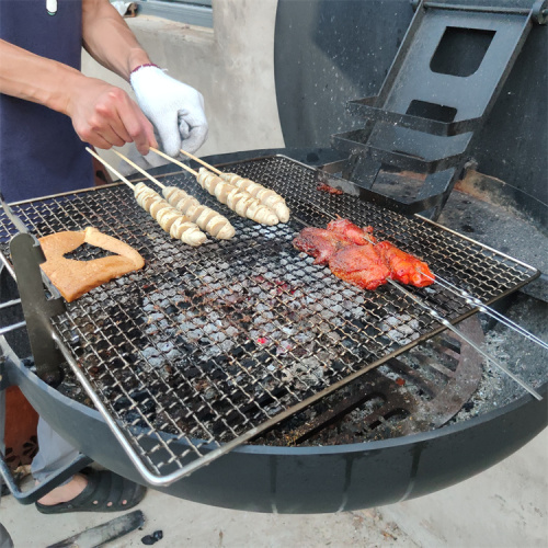 Grill barbecue à charbon de charbon portable pour voyager