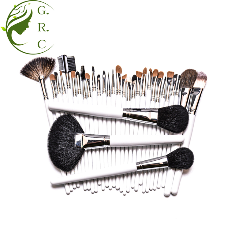 Bester Luxus 32PCS Foundation Lidschatten -Make -up -Pinsel Set