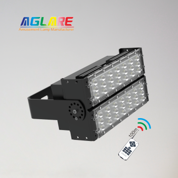 उच्च मस्तूल प्रकाश: प्रोजेक्ट इंस्टॉलेशन एलईडी स्ट्रीट लाइट 100W RGB फ्लड लाइट सेल के साथ