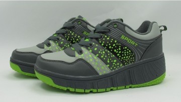 Roller Shoes (XL7322)
