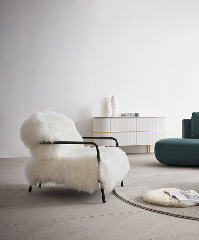 Lamb Wool Cosy Armchairs With Armrest