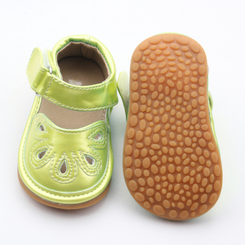 Противоскользящая детская скрипучая обувь из искусственной кожи