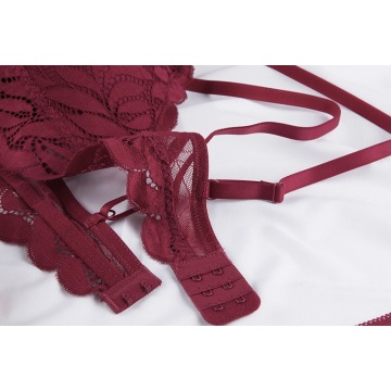 ensemble de culotte de soutien-gorge rembourré en dentelle florale sans fil