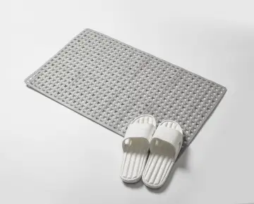 28x15 Inch Memory Foam Microfiber Non-Slip Bath Mat