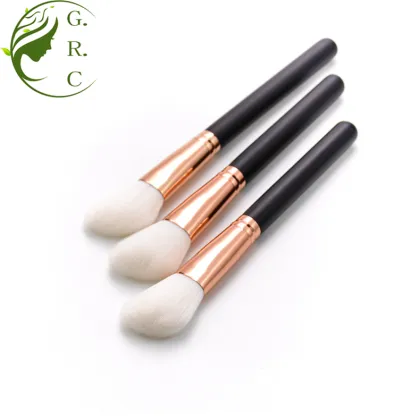 Professional Soft Angled Contouring Highlight Brush