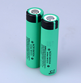 flashlight torch light Lithium Ion Rechargeable 18650 battery