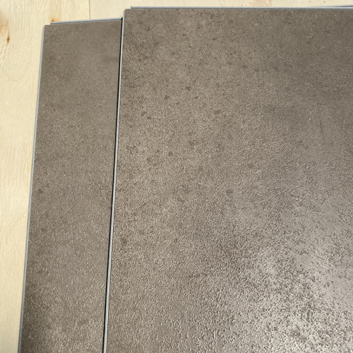 Revêtement de sol en pierre SPC brun ciment poli imperméable