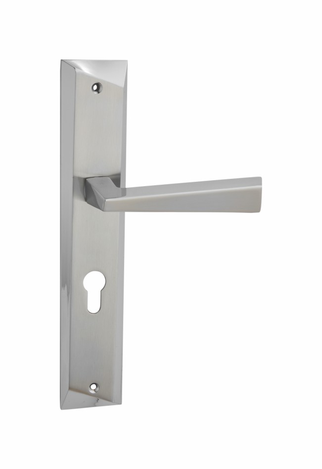 Simple style aluminum handle on aluminum plate