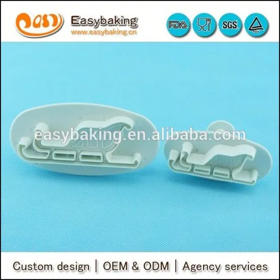 Christmas Cake Decorating Tools 2 Sleigh Fondant Plunger Cutter