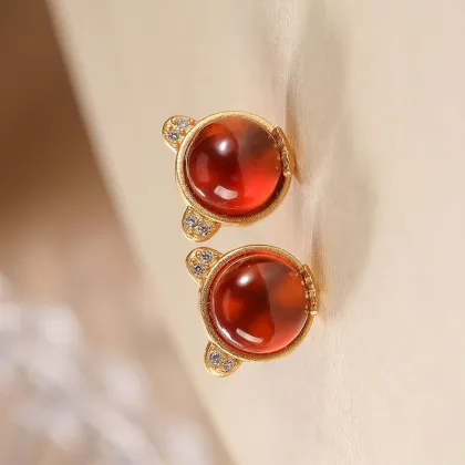 Natural Garnet Personalized Little Bear Versatile Earrings