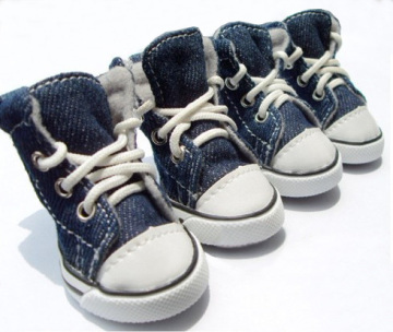 The new dog shoes denim jeans pet shoes small dog shoes sale pet supplies