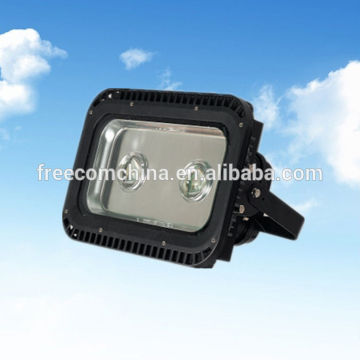 freecom led solar dusk to dawn flood light