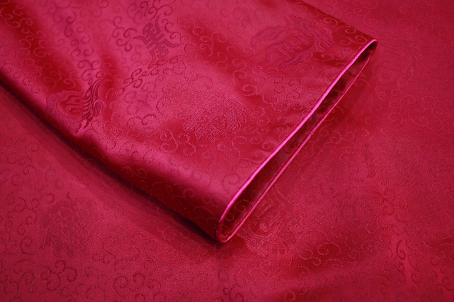 womens tops and blouses